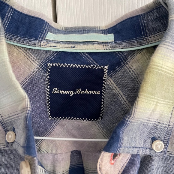 EUC -- Tommy Bahama Mens Long Sleeve Button Down Casual Shirt - L - Picture 2 of 4